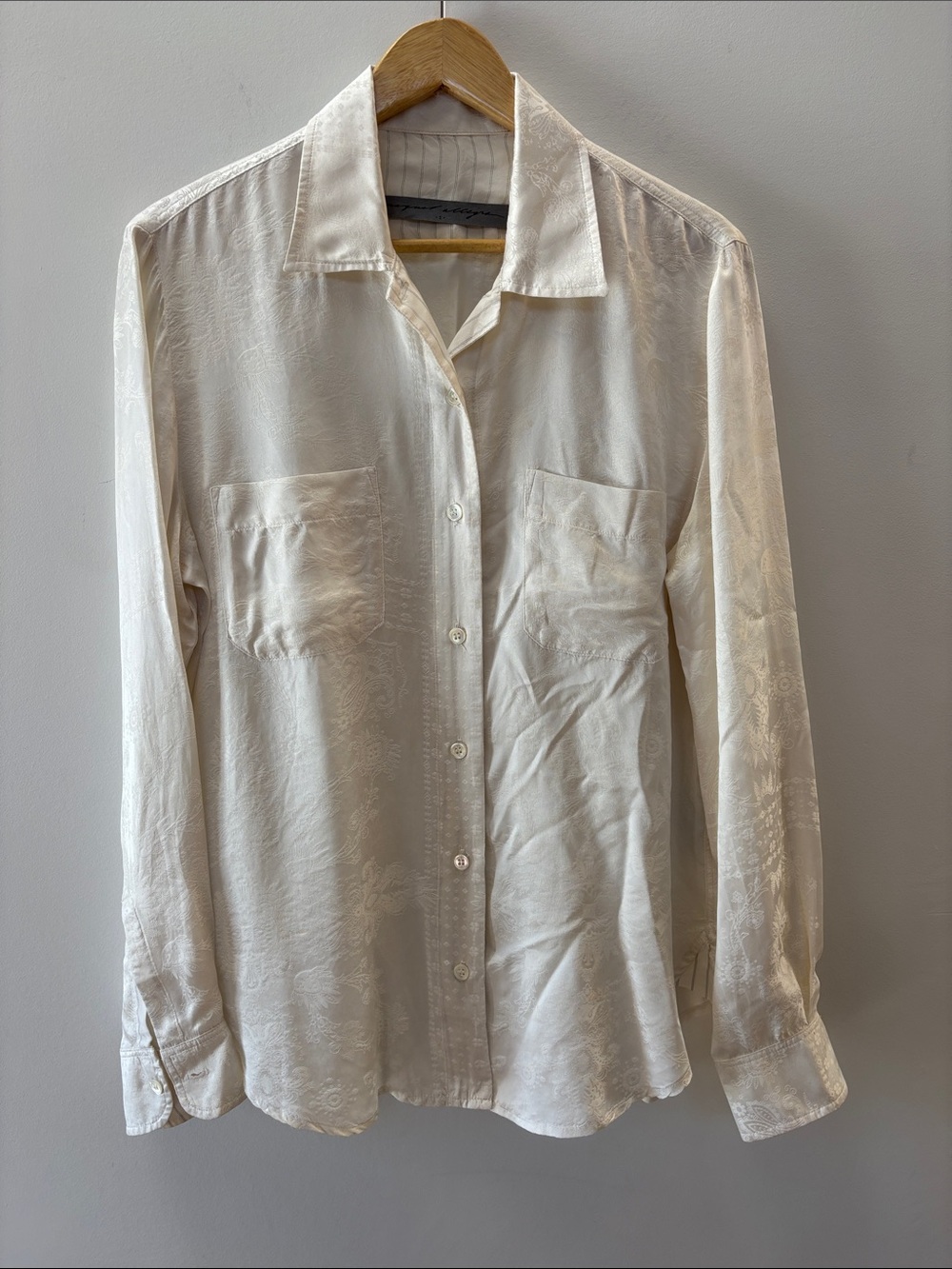 Raquel Allegra Cream Long-Sleeve Button-Down Shirt